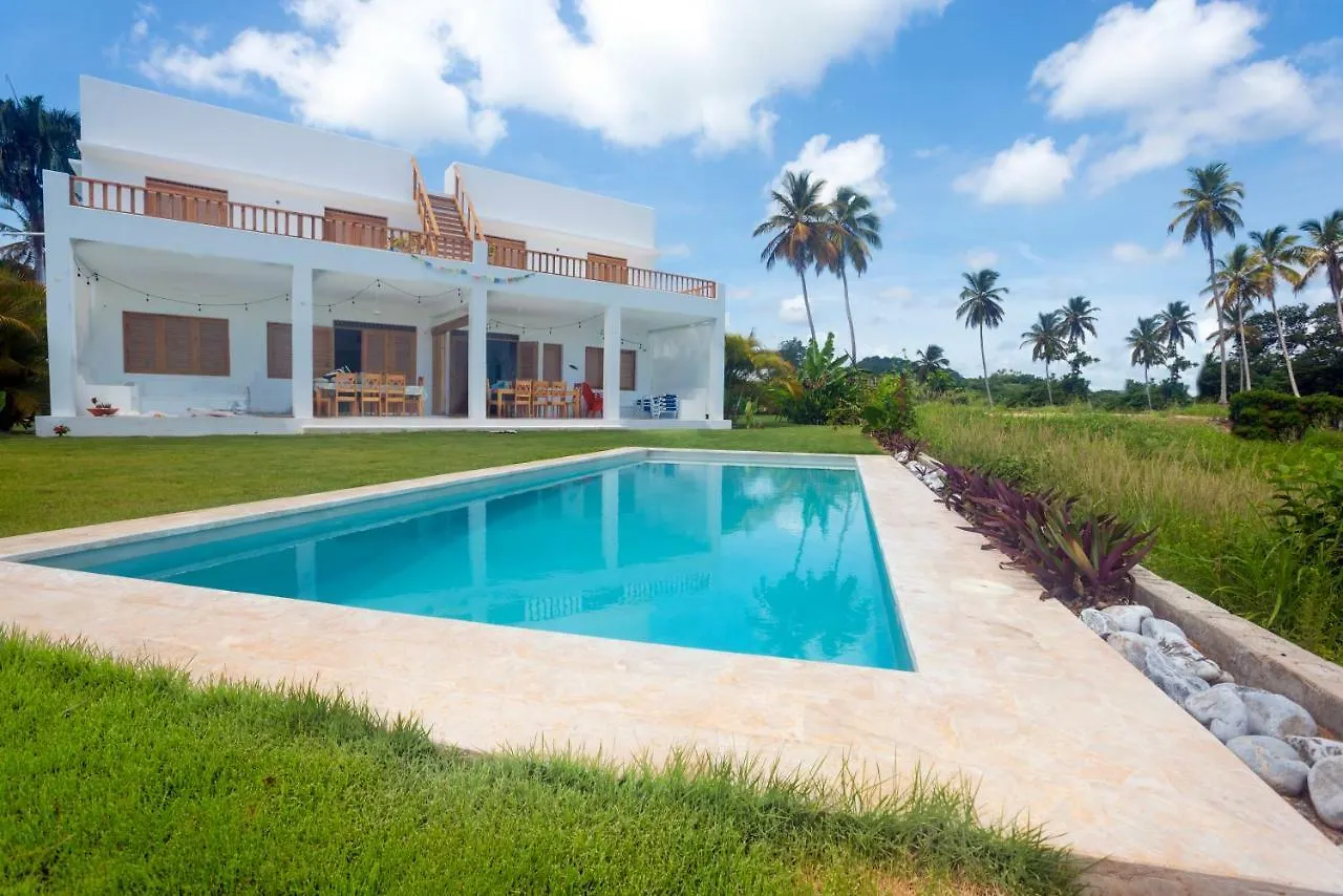 Villa Cuatro Peces Las Galeras 0*,